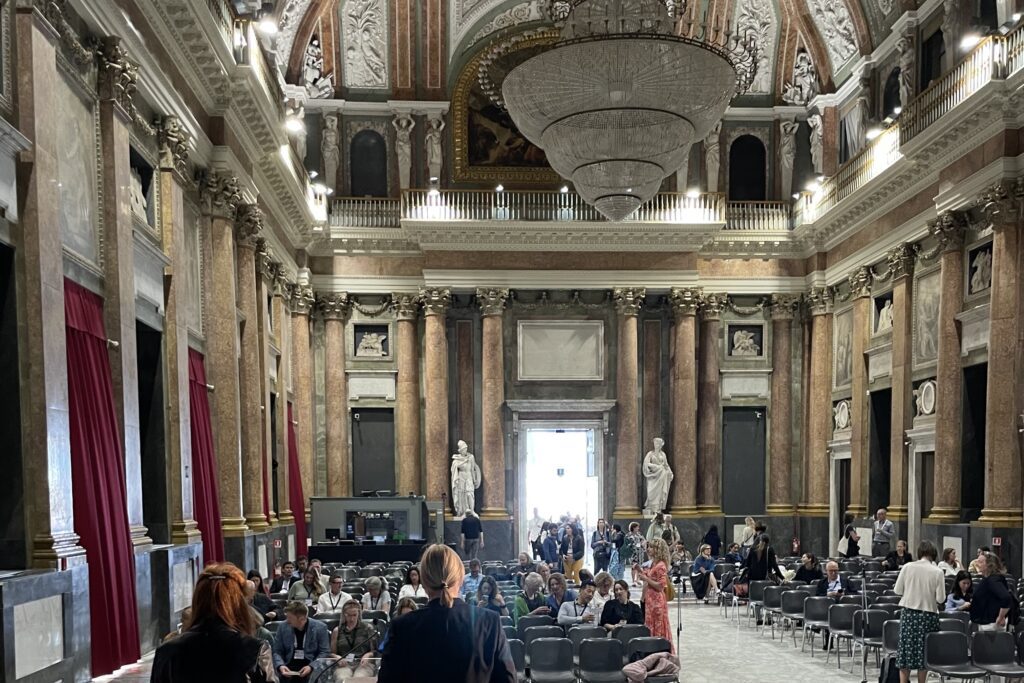 Den smukke Palazzo Ducale, som lagde rammer til forskningskonferencen om rehabilitering og MS i Genova.