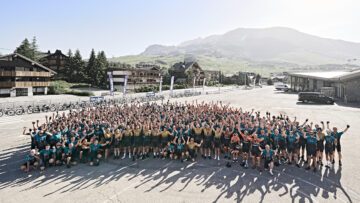 Gruppefoto af alle ryttere p&aring; Cykelnerven 2022